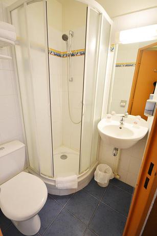 Imagen general del Hotel Brit Caen Herouville. Foto 10