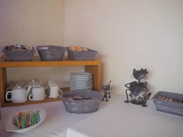 Imagen del bar/restaurante del Hotel Brit Castres. Foto 3