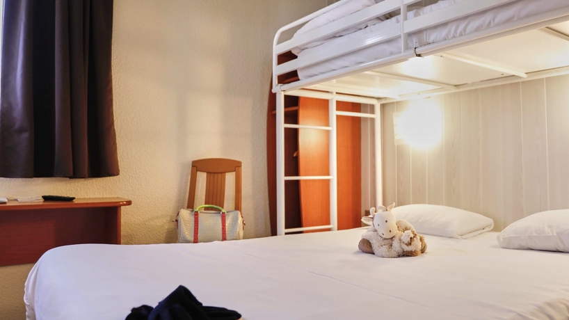 Imagen de la habitación del Hotel Brit Chambery. Foto 7