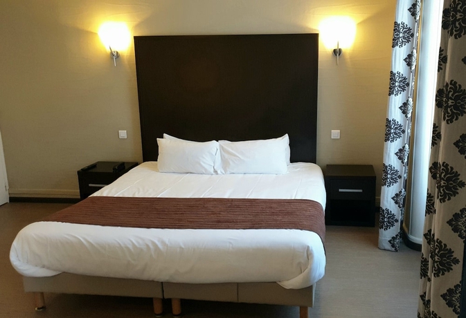 Imagen de la habitación del Hotel Brit Confort Auclair Gueret. Foto 11