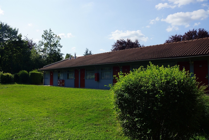 Imagen de los exteriores del Hotel Brit Confort Lyon Dardilly. Foto 11