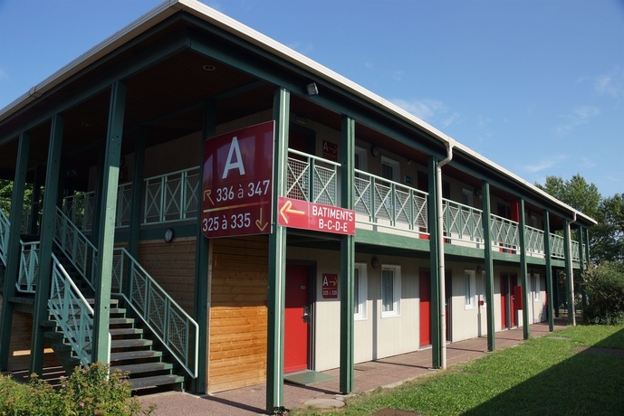 Imagen de los exteriores del Hotel Brit Confort Lyon Dardilly. Foto 13