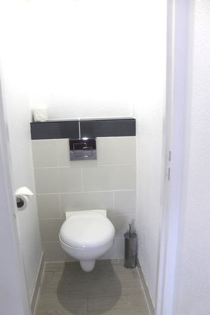 Imagen de la habitación del Hotel Brit Confort Manosque Cadarache. Foto 11