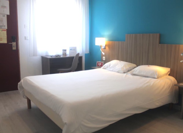 Imagen de la habitación del Hotel Brit Confort Manosque Cadarache. Foto 13