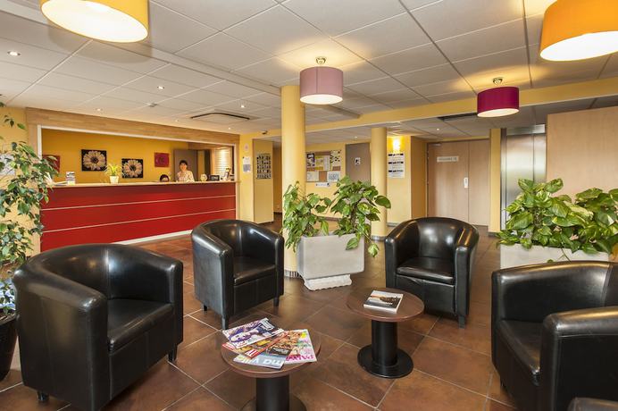 Imagen de los interiores del Hotel Brit Confort Montauban. Foto 14