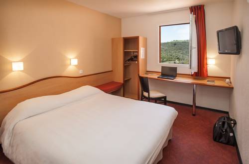 Imagen de la habitación del Hotel Brit Confort Montauban, MONTAUBAN. Foto 8