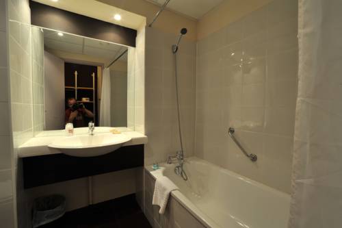 Imagen de la habitación del Hotel Brit Confort Montpellier Parc Expositions. Foto 6
