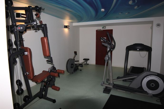 Imagen de los exteriores del Hotel Brit Confort Saint-l&ocirc;. Foto 10
