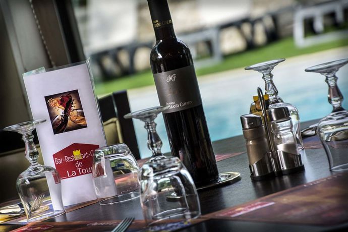 Imagen del bar/restaurante del Hotel Brit Deltour Confort Mende. Foto 7