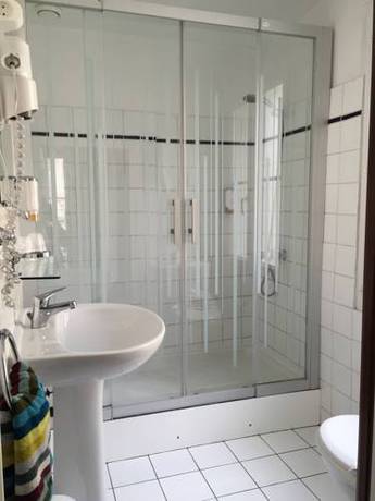 Imagen de la habitación del Hotel Brit Des Grands Hommes - Bordeaux Centre. Foto 3