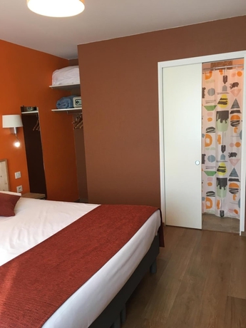 Imagen de la habitación del Hotel Brit Des Halles. Foto 11