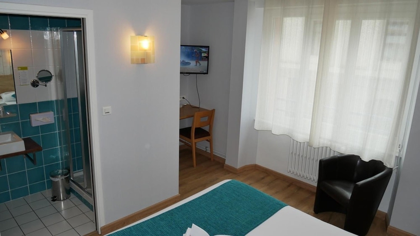 Imagen de la habitación del Hotel Brit Des Halles. Foto 18