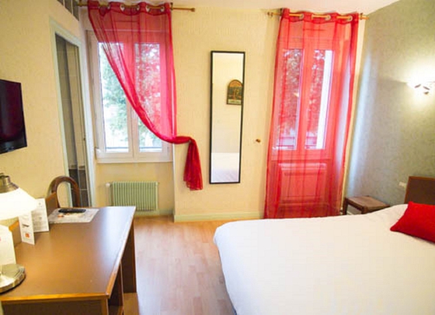 Imagen de la habitación del Hotel Brit Dijon Centre Gare. Foto 5