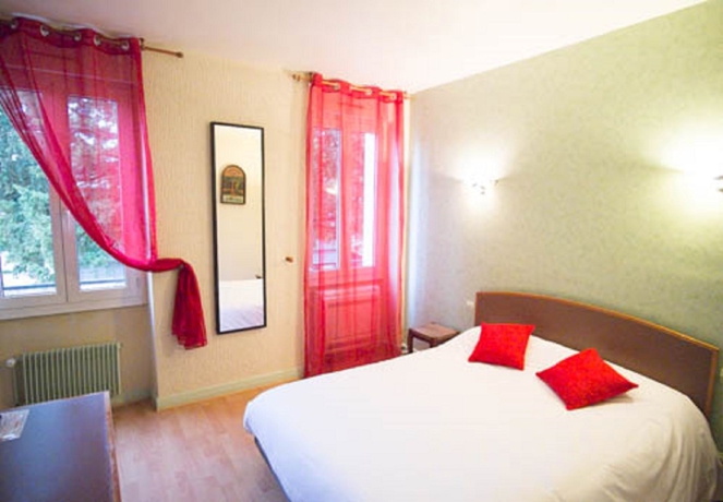 Imagen de la habitación del Hotel Brit Dijon Centre Gare. Foto 10