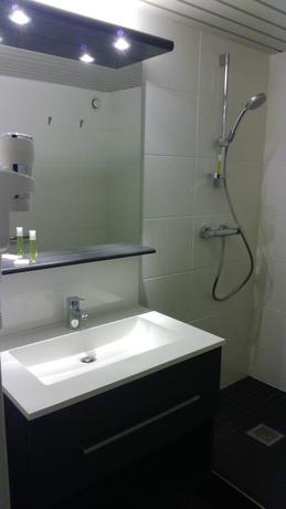 Imagen general del Hotel Brit Du Lac. Foto 4