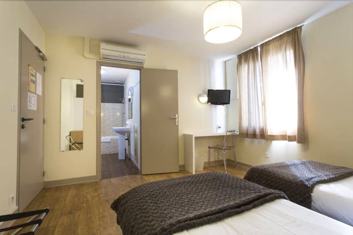 Imagen de la habitación del Hotel Brit Du Parc Niort Centre - Parking Gratuit. Foto 12