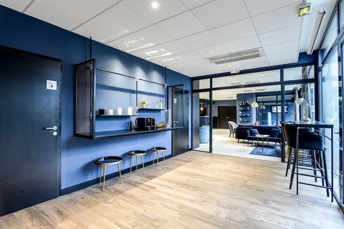 Imagen de los interiores del Hotel Brit Du Stade. Foto 15