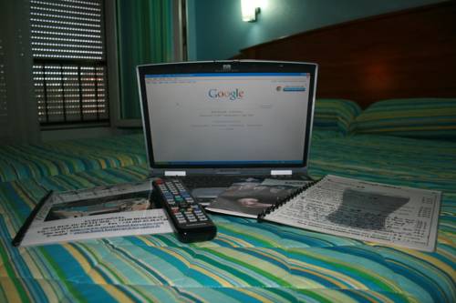 Imagen de la habitación del Hotel Brit Europ Bergerac. Foto 5