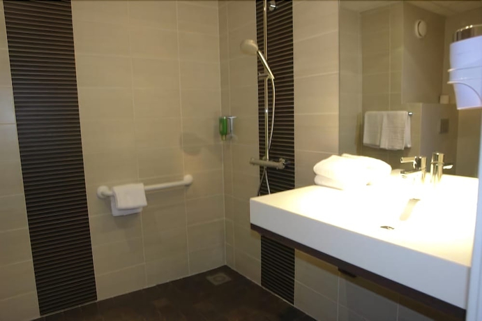 Imagen de la habitación del Hotel Brit Fleur De Rhuys. Foto 6