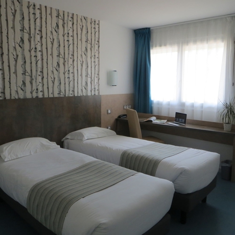 Imagen de la habitación del Hotel Brit Hermes. Foto 11