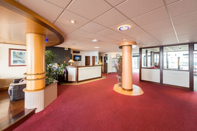 Imagen de los interiores del Hotel Brit Hôtel De L'océan. Foto 17