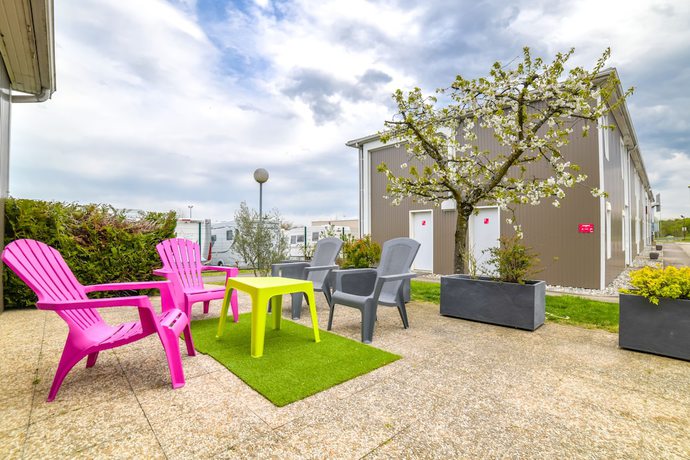 Imagen de los exteriores del Hotel Brit H&ocirc;tel M&acirc;con Nord. Foto 19