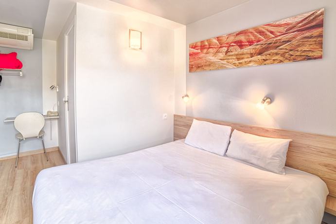 Imagen general del Hotel Brit H&ocirc;tel M&acirc;con Nord. Foto 1