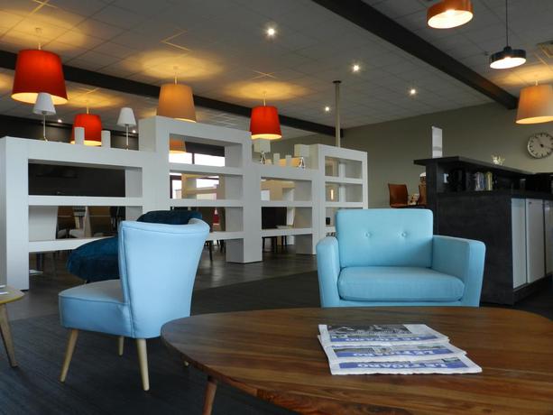 Imagen de los interiores del Hotel Brit Hotel Bressuire. Foto 8