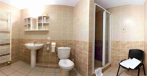 Imagen de la habitación del Hotel Brit Hotel Grand Hotel Munster. Foto 9