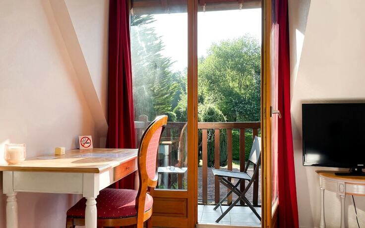 Imagen general del Hotel Brit Hotel Romantica. Foto 3