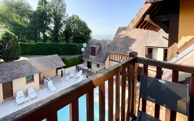 Imagen general del Hotel Brit Hotel Romantica. Foto 6