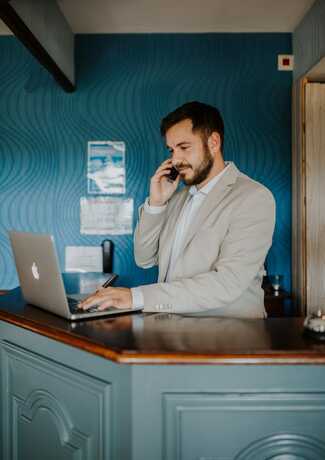 Imagen general del Hotel Brit Hotel Romantica. Foto 9