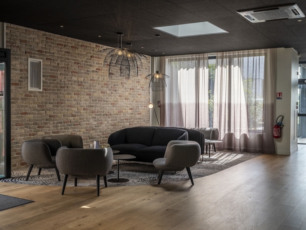 Imagen de los interiores del Hotel Brit Ker Lann Rennes Aeroport. Foto 19