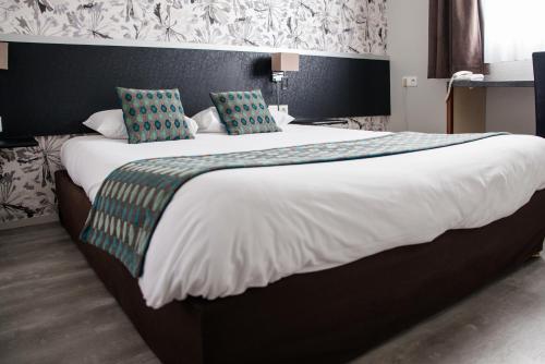 Imagen de la habitación del Hotel Brit Landivisiau. Foto 5