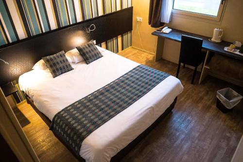 Imagen de la habitación del Hotel Brit Landivisiau. Foto 7