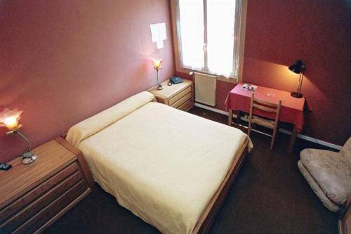 Imagen de la habitación del Hotel Brit L'arriv&eacute;e Guingamp. Foto 5