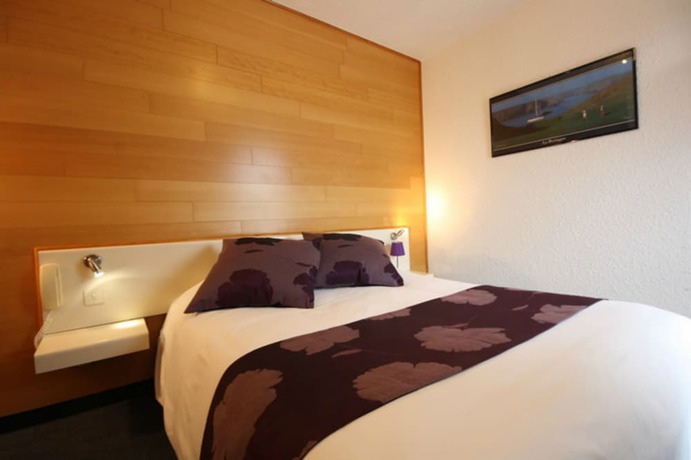 Imagen de la habitación del Hotel Brit Le Branhoc. Foto 15