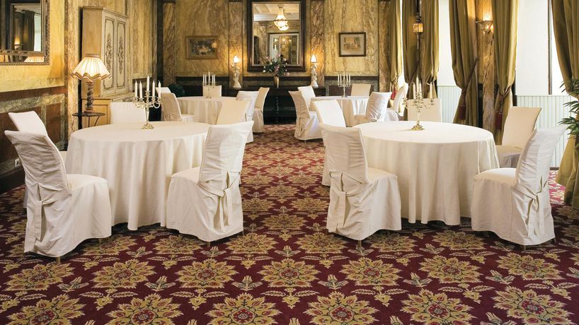 Imagen de los interiores del Hotel Brit Le Clos Saint Martin. Foto 8