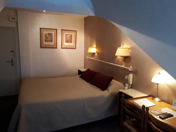 Imagen de la habitación del Hotel Brit Le Cygne. Foto 7