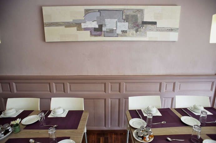 Imagen del bar/restaurante del Hotel Brit Le Surcouf. Foto 2