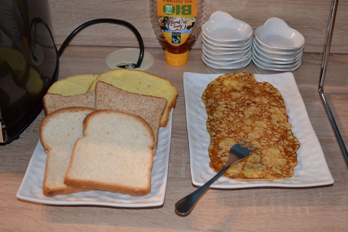 Imagen del bar/restaurante del Hotel Brit Les Alizés. Foto 5