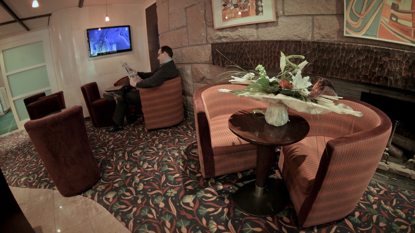 Imagen de los interiores del Hotel Brit Les Voyageurs. Foto 15