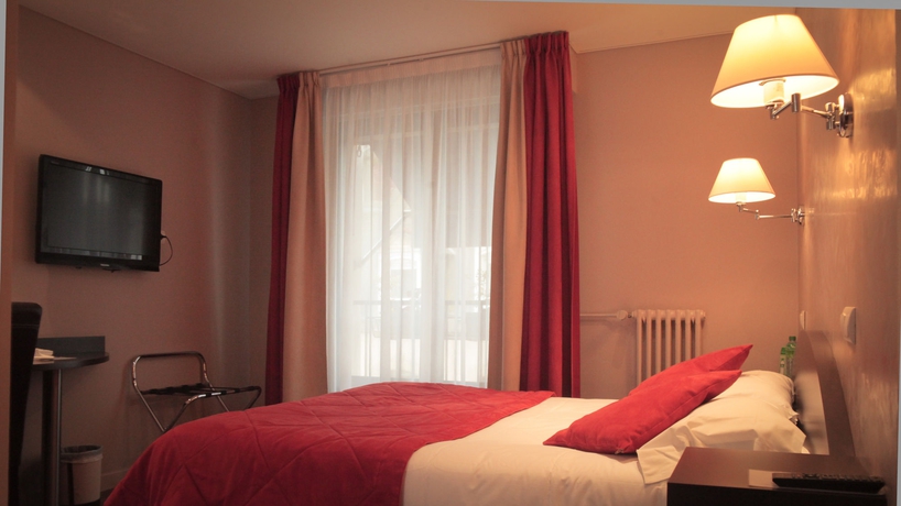 Imagen de la habitación del Hotel Brit Les Voyageurs. Foto 13