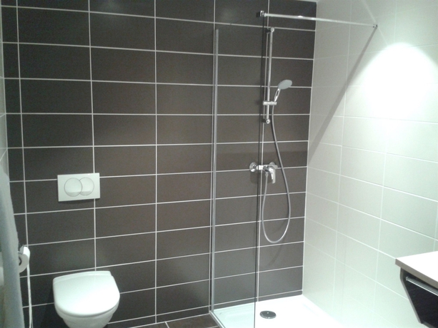 Imagen de la habitación del Hotel Brit Mâcon Centre Gare. Foto 5