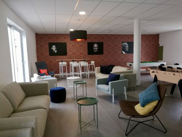 Imagen del bar/restaurante del Hotel Brit Martigues Nord. Foto 12