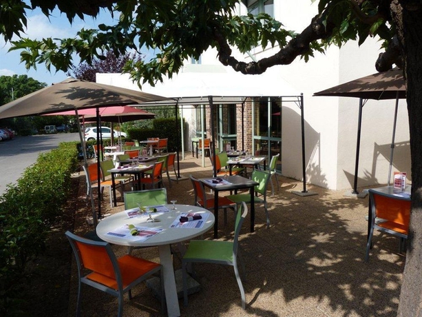 Imagen del bar/restaurante del Hotel Brit Montpellier Euromédecine. Foto 2