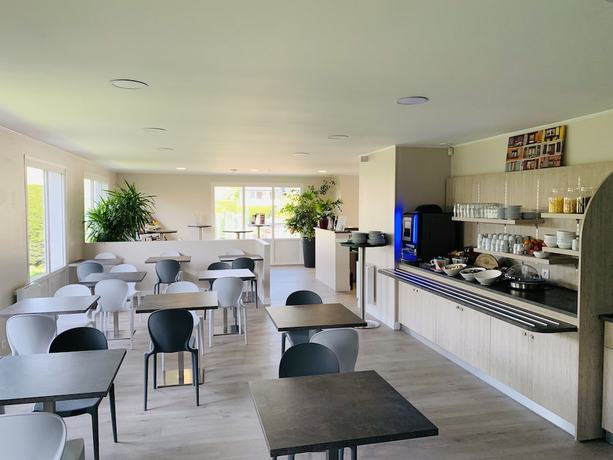 Imagen del bar/restaurante del Hotel Brit Morlaix. Foto 2