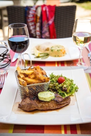 Imagen de los interiores del Hotel Brit Nantes St Herblain - Le Kerann. Foto 19