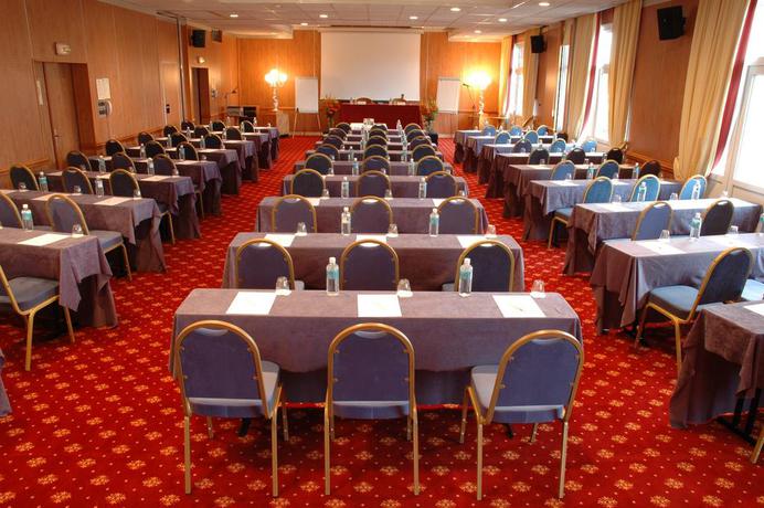 Imagen de los interiores del Hotel Brit Nantes Vigneux - L'atlantel. Foto 9