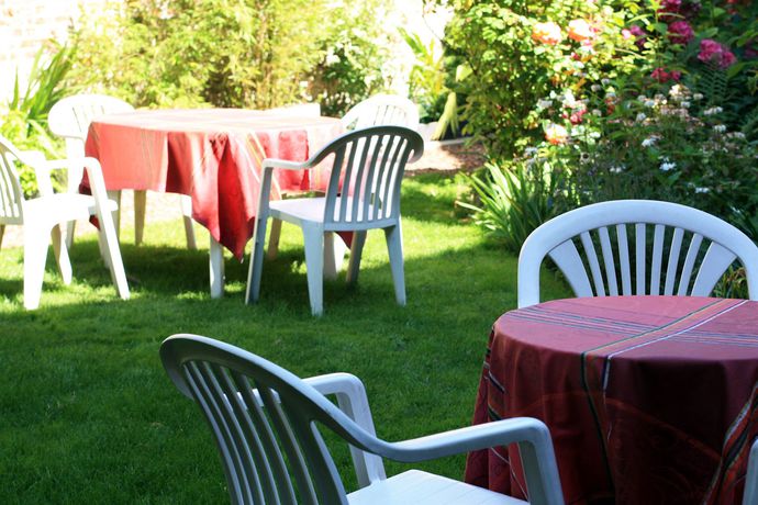 Imagen de los exteriores del Hotel Brit Notre Dame. Foto 14